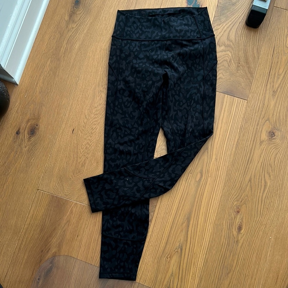 Lululemon training tights